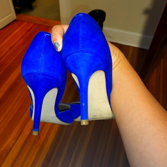 Cobalt blue pumps - Picture 3 of 5